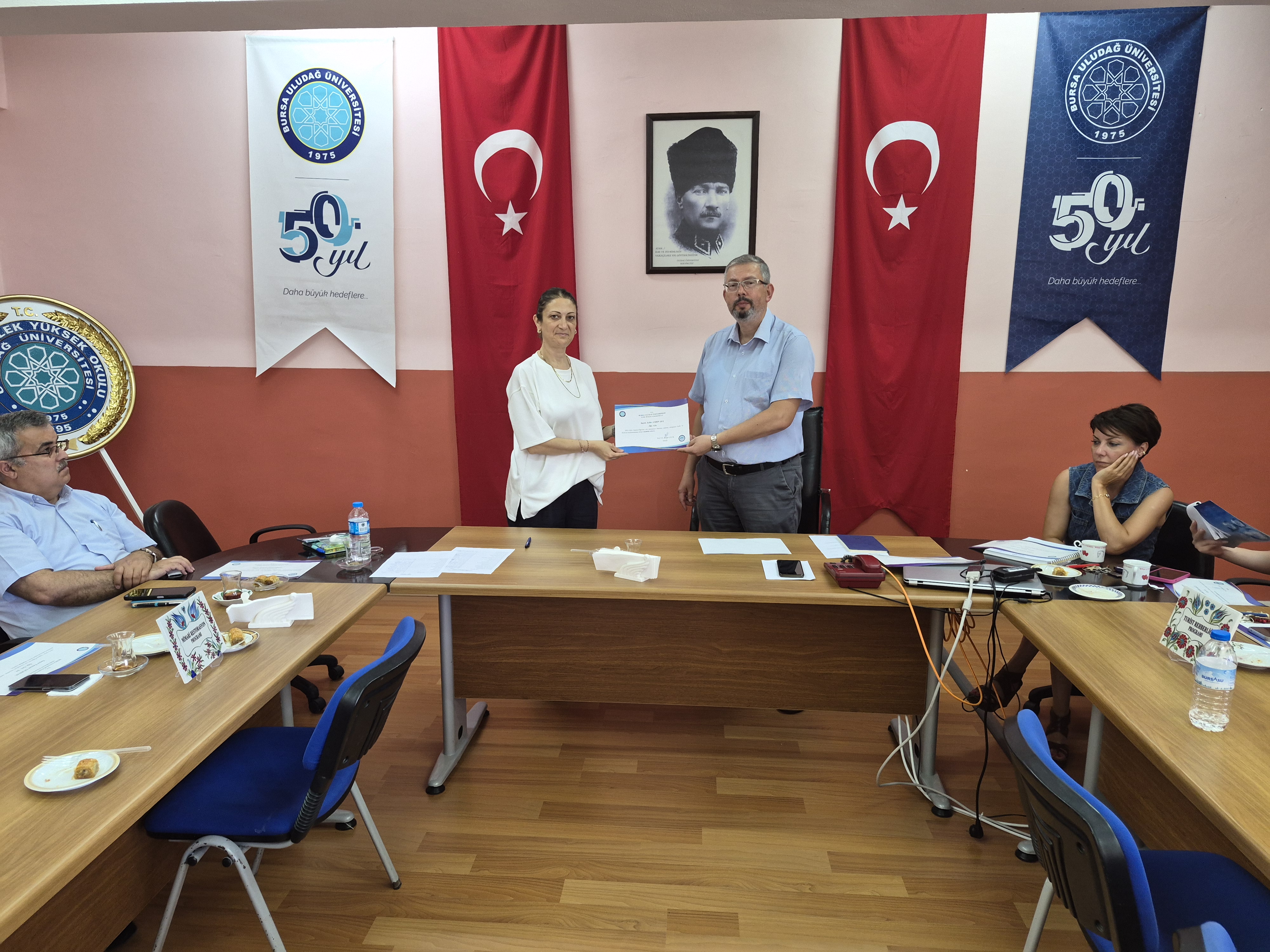 MEZUNİYET SONRASI DEĞERLENDİRME TOPLANTISI YAPILDI